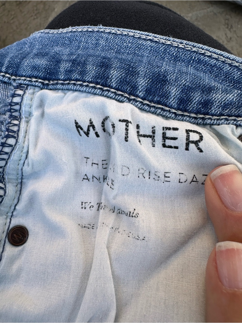 MOTHER mid rise dazzler ankle Light Blue Jeans - Picture 6 of 8